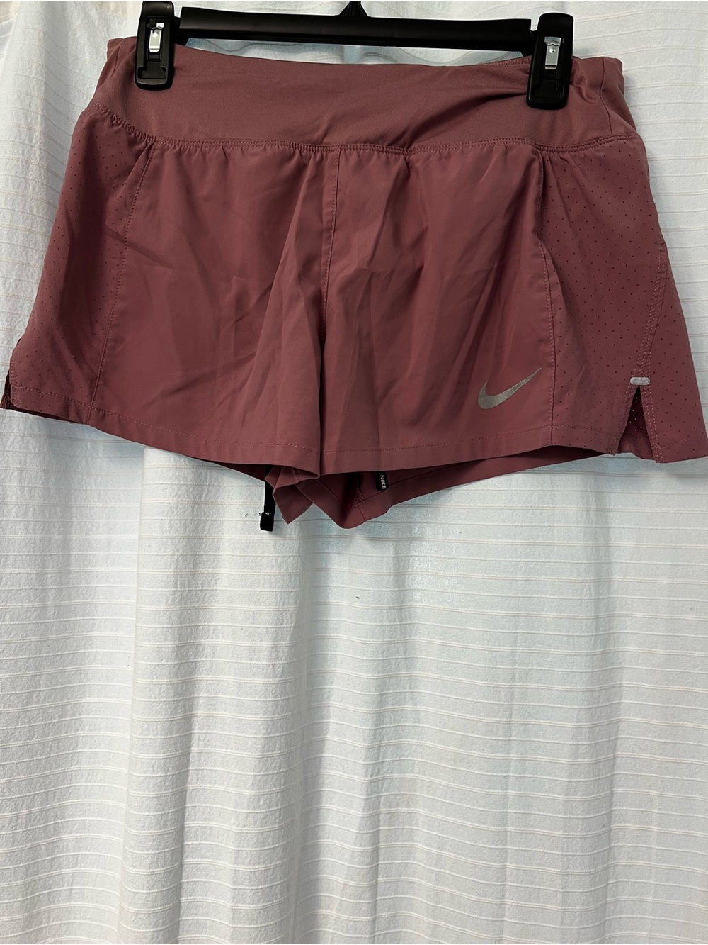 Nike Women’s Rose Mauve Athletic Shorts with Built-In Liner